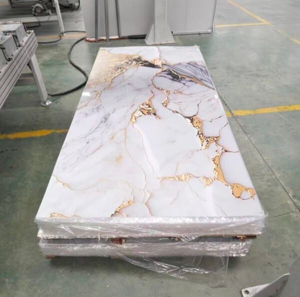 Gold-Vein Marble-Effect WPC/SPC Wall Panels – Luxury Glossy TV Background Cladding