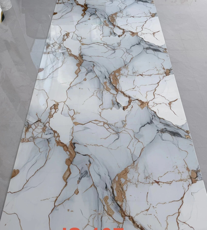 JS-107 White Marble Irregular Interwoven Golden & Smoky Grey Vein Self-Adhesive Wall Sticker | Shandong Ding'en Wood Products Co.,Ltd, Sizes:30×60/60×60/60×300/120×300cm, Thickness 2.5mm/2.8mm/3mm Customizable