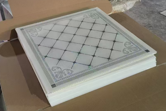 Square Grid Pattern PVC Ceiling Board 595×595mm & 603×603mm 7mm 2.1kg/㎡